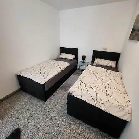 Апартаменты By Veronika